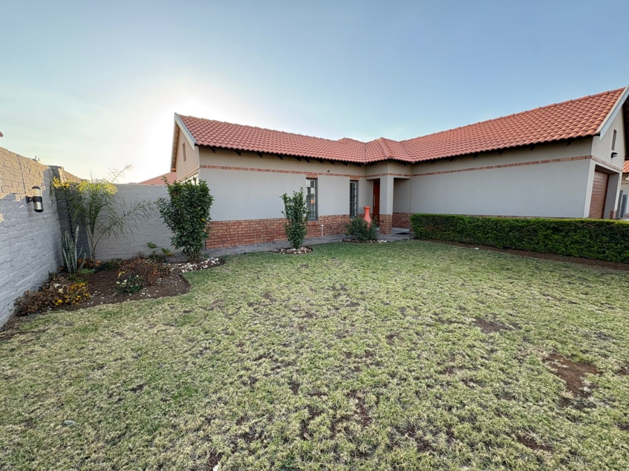 3 Bedroom Property for Sale in Waterkloof A H North West